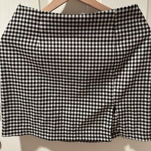 Wild Fable Mini skirt- black & White Checkered Size 8